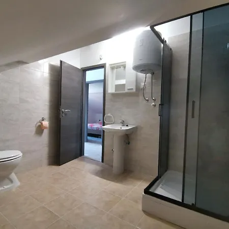 Igi شقة Sušica